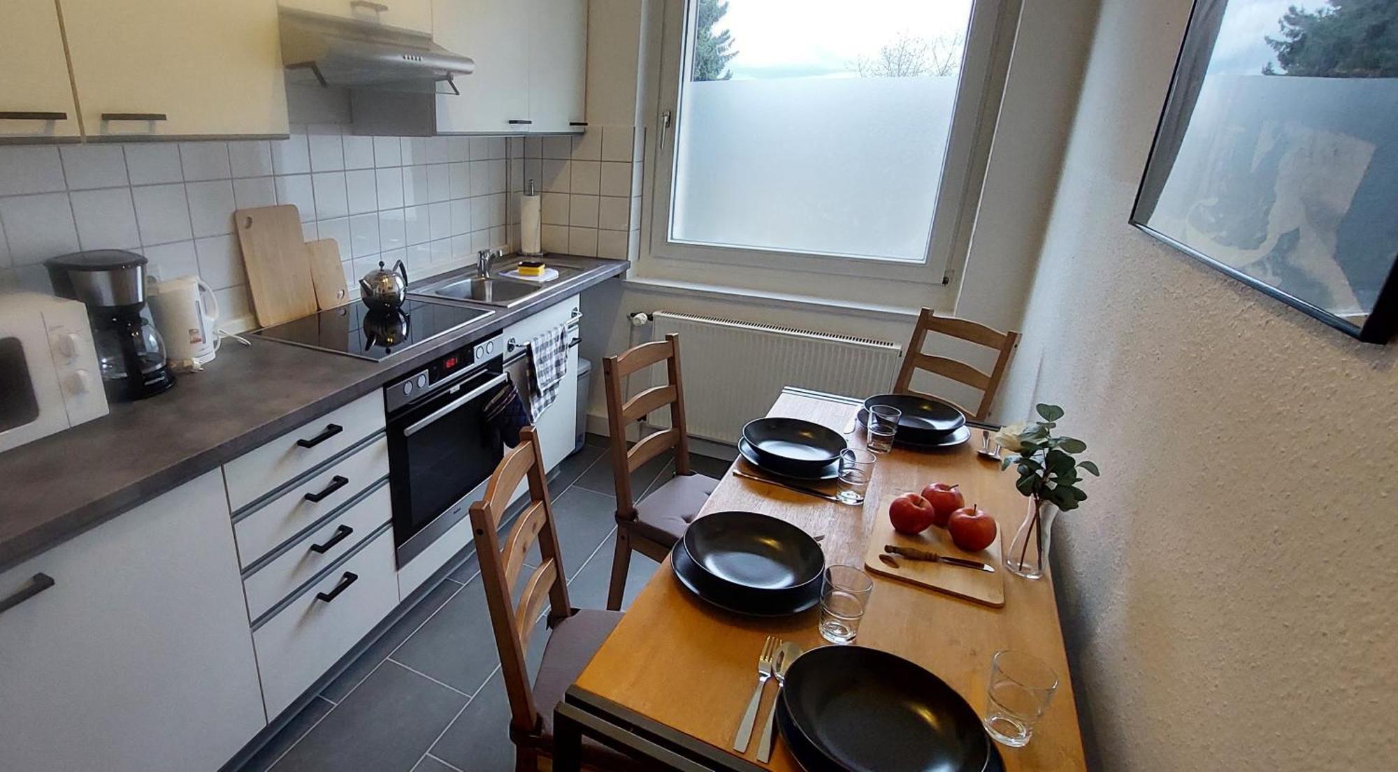 Charlie , Solingen Mitte, Ferien/Messe Wohnung Fuer Bis Zu 5 Personen Екстериор снимка